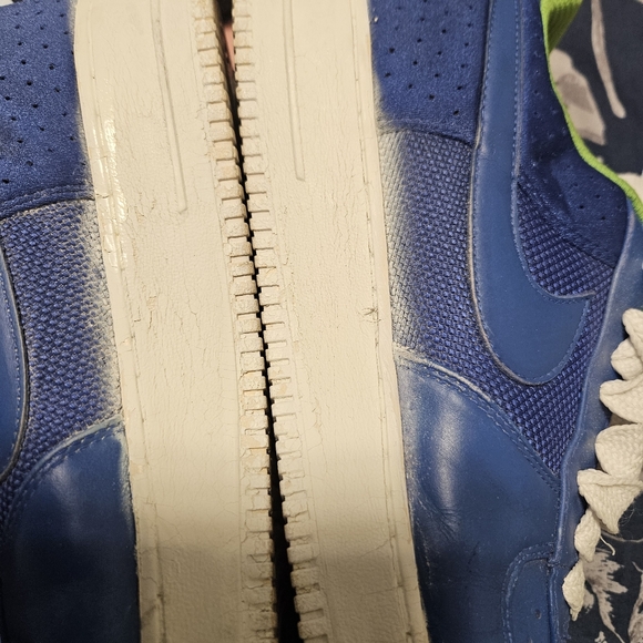 Air Force One - Picture 2 of 4